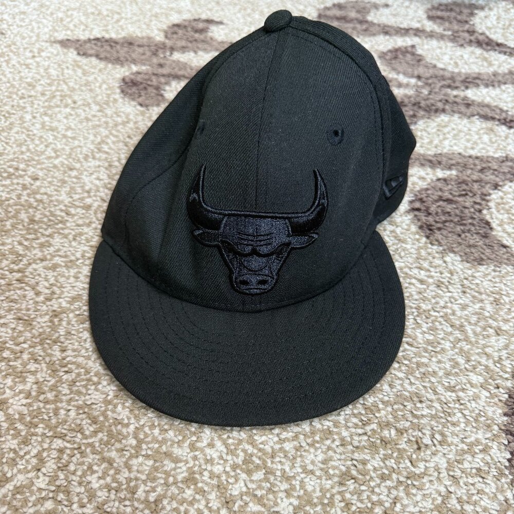Black Chicago Bulls Hat